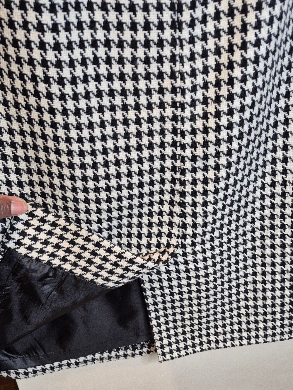 Pencil skirt- belted waist - lined - Picture 13 of 14